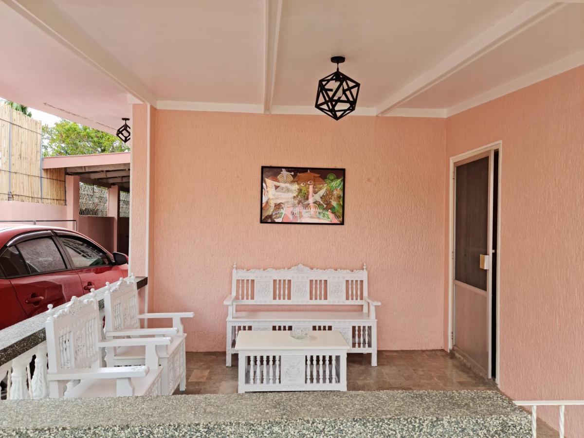 150 Lucap Road Villa Alaminos Bagian luar foto